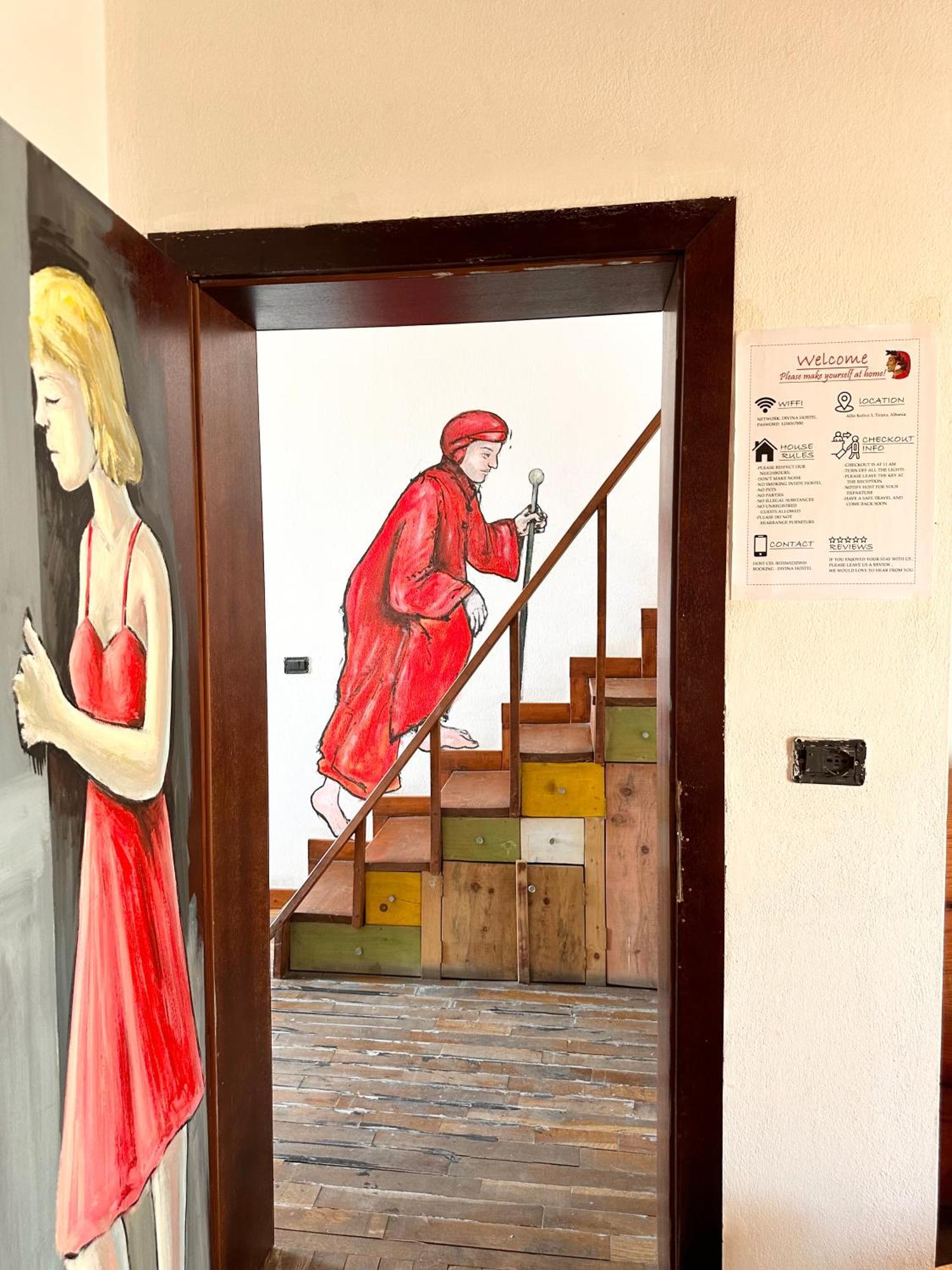 Divina Hostel Tiranë Eksteriør bilde